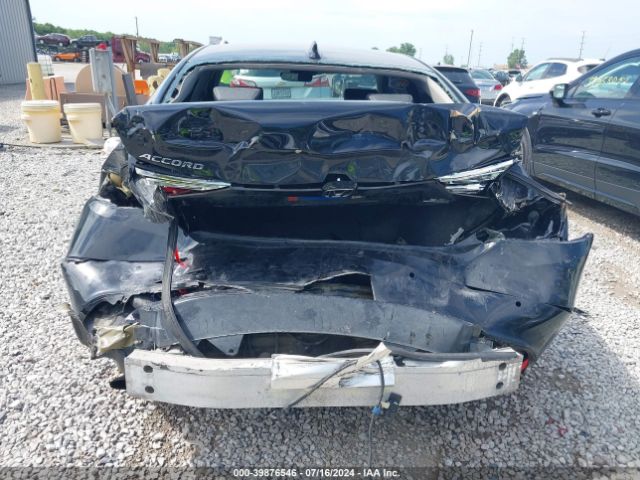 1HGCV2F95JA010911 Honda Accord Touring 2.0t