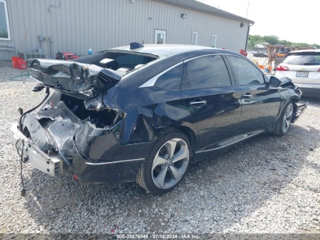 1HGCV2F95JA010911 Honda Accord Touring 2.0t