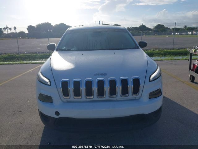 1C4PJLAB0GW137492 Jeep Cherokee Sport