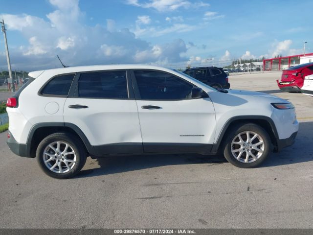 1C4PJLAB0GW137492 Jeep Cherokee Sport