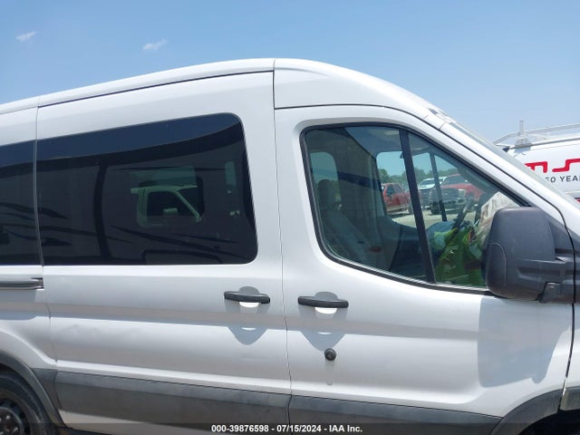 1FMZK1CM5KKB04945 Ford Transit-150 Xlt