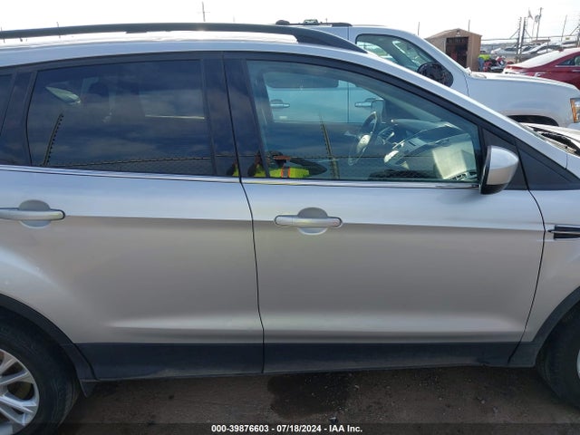 Ford ESCAPE SE 2018 1FMCU9GD0JUB02757 Image 13