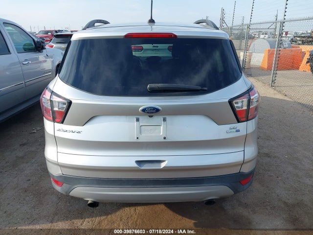 Ford ESCAPE SE 2018 1FMCU9GD0JUB02757 Image 16