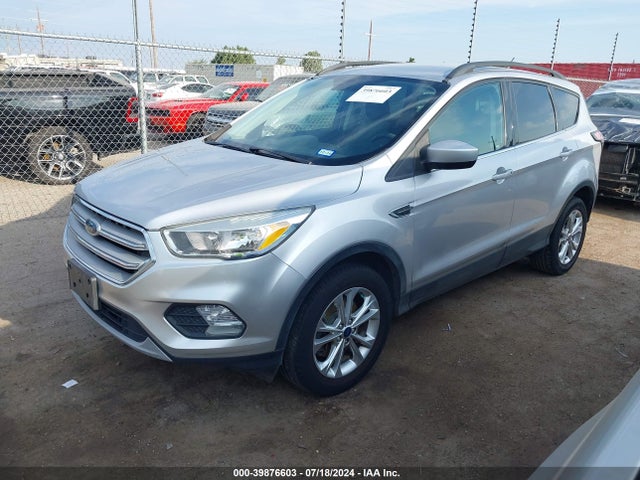 Ford ESCAPE SE 2018 1FMCU9GD0JUB02757 Image 2