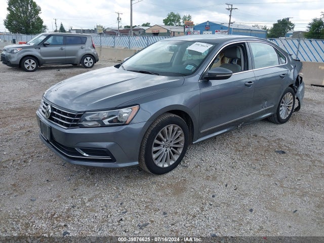 1VWBT7A35HC014355 Volkswagen Passat 1.8t Se
