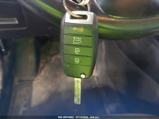 KIA Soul 2017 KNDJN2A2XH7448122 Image 11