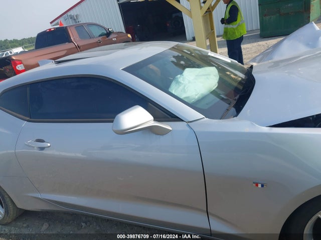 Chevrolet Camaro 1lt 2018 1G1FB1RS5J0122863 Image 14