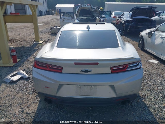 Chevrolet Camaro 1lt 2018 1G1FB1RS5J0122863 Image 17