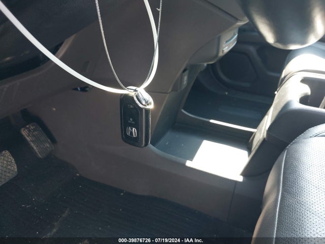 5FNRL6H96JB000110 Honda Odyssey Elite