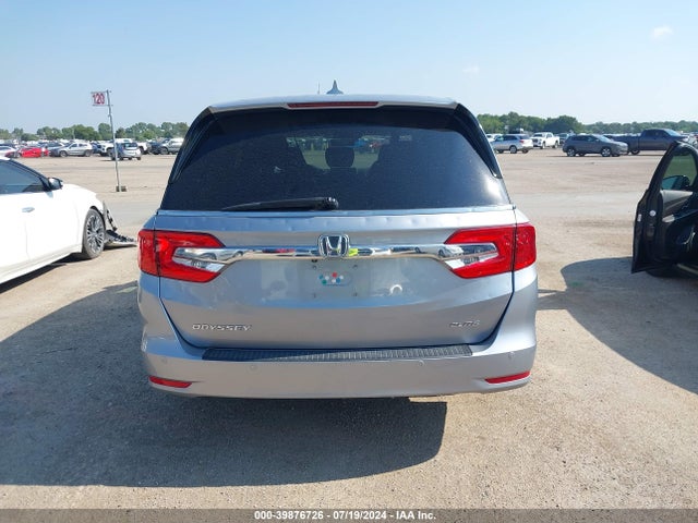 5FNRL6H96JB000110 Honda Odyssey Elite