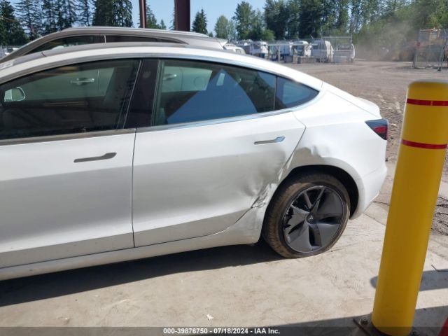5YJ3E1EA9LF613004 Tesla Model 3 Standard Range Plus Rear-wheel Drive/standard Range Rear-wheel Drive