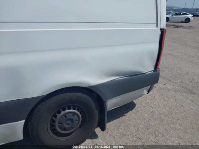 W1W4DCHY9MT048400 Mercedes-Benz Sprinter 2500 High Roof I4 Diesel
