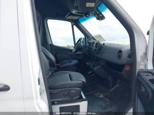 W1W4DCHY9MT048400 Mercedes-Benz Sprinter 2500 High Roof I4 Diesel
