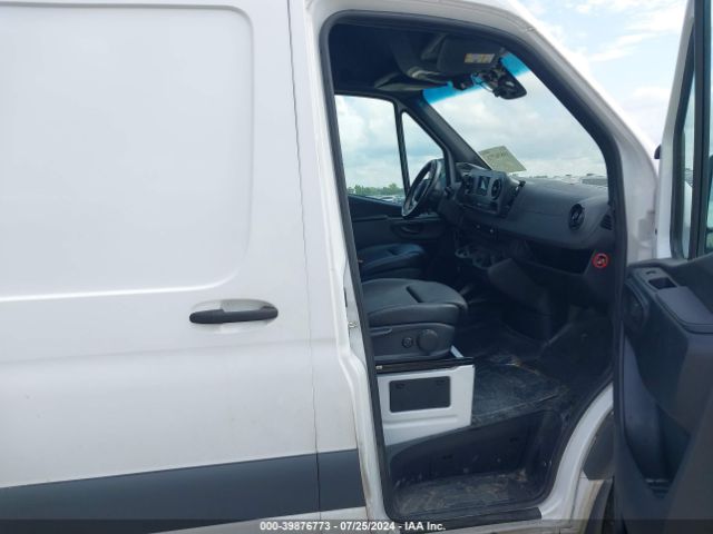 W1W4DCHY9MT048400 Mercedes-Benz Sprinter 2500 High Roof I4 Diesel