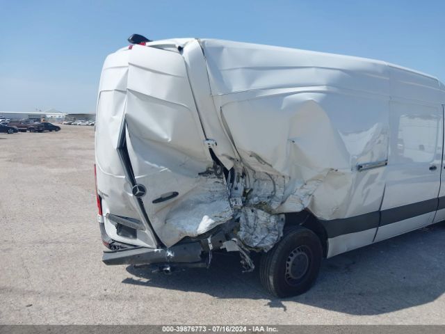 W1W4DCHY9MT048400 Mercedes-Benz Sprinter 2500 High Roof I4 Diesel