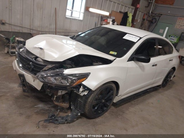 Nissan Altima 2.5 Sr 2017 1N4AL3AP9HC225302 Image 2