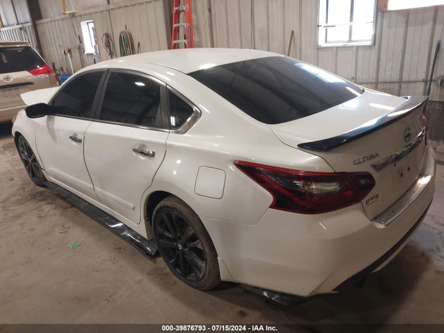 Nissan Altima 2.5 Sr 2017 1N4AL3AP9HC225302 Image 3