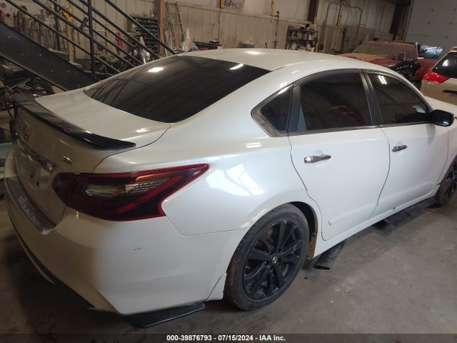 Nissan Altima 2.5 Sr 2017 1N4AL3AP9HC225302 Image 4
