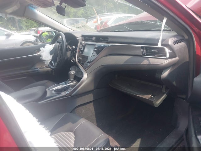 Toyota CAMRY SE 2018 4T1B11HK8JU548108 Image 5