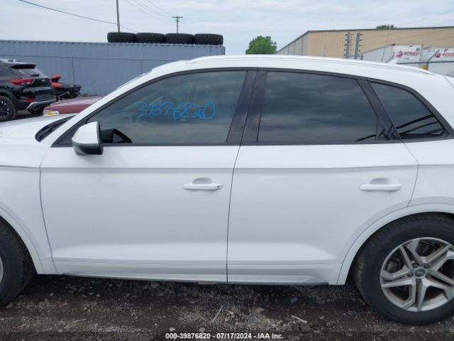 WA1ANAFY8J2005536 Audi Q5 2.0t Premium/2.0t Tech Premium