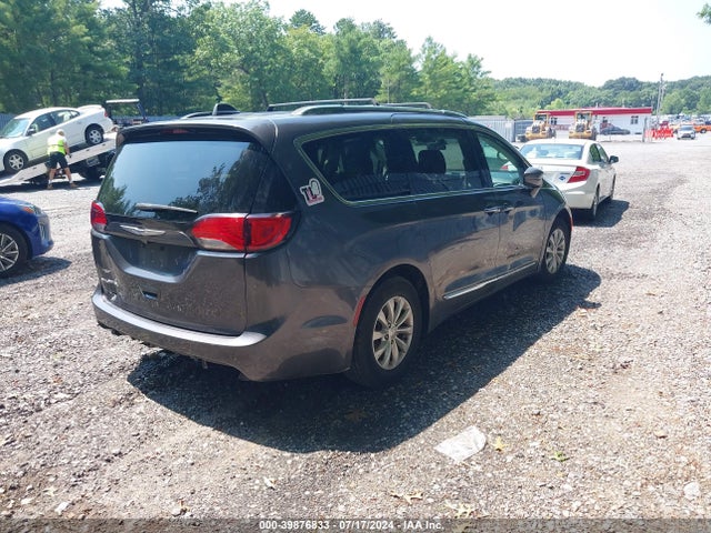 Chrysler Pacifica Touring L 2018 2C4RC1BG4JR356179 Image 4