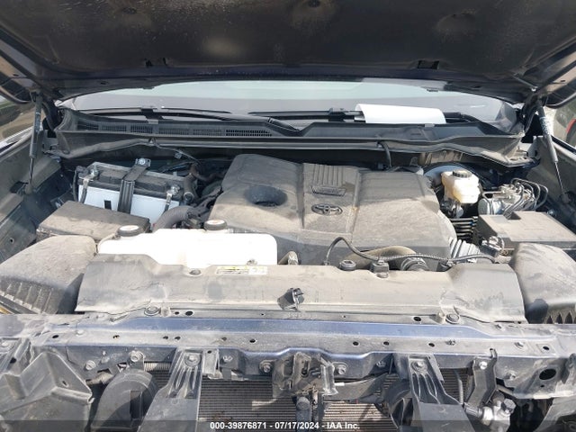 Toyota Tundra Platinum 2023 5TFNA5DB5PX087794 Image 10