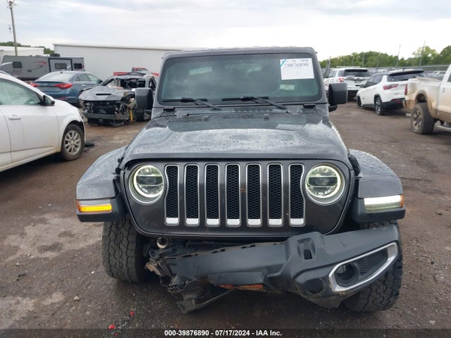 1C4HJXEG3JW101398 Jeep Wrangler Unlimited Sahara 4x4