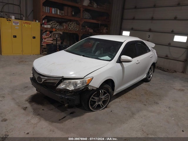 Toyota CAMRY LE 2014 4T4BF1FK9ER397280 Image 2