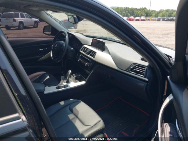 WBA3C3C55FK201450 BMW 320i Xdrive