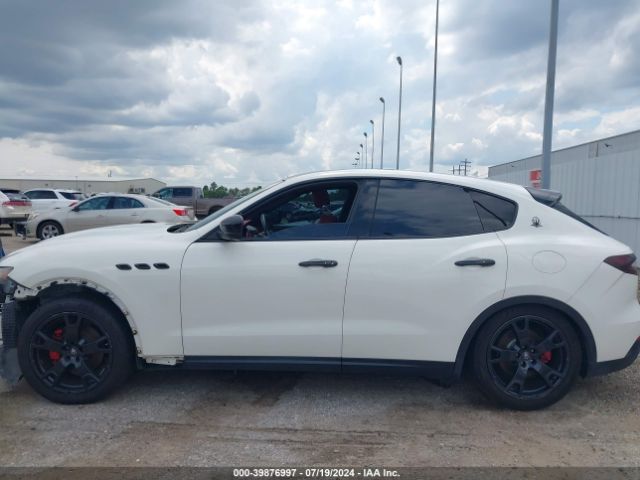 ZN661XUA1JX301385 Maserati Levante