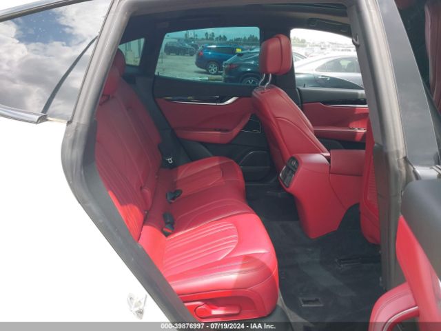 ZN661XUA1JX301385 Maserati Levante
