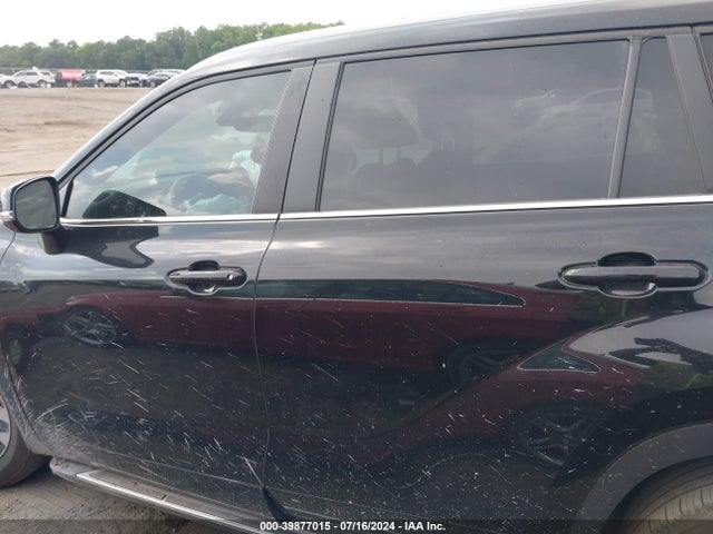 Toyota Highlander Xle 2023 5TDKDRAH2PS019808 Image 14