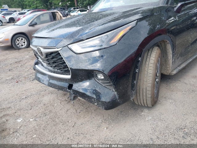 Toyota Highlander Xle 2023 5TDKDRAH2PS019808 Image 18