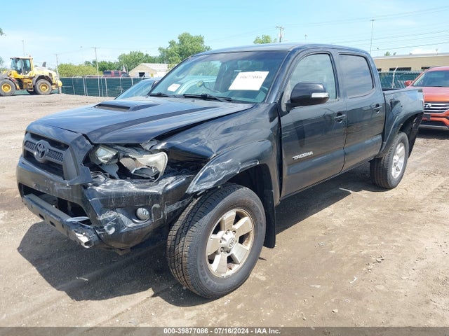 Toyota Tacoma Prerunner V6 2014 5TFJU4GN8EX059605 Image 2