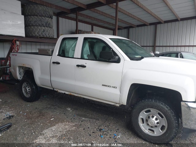 1GC2KUEGXFZ106699 Chevrolet Silverado 2500hd Wt