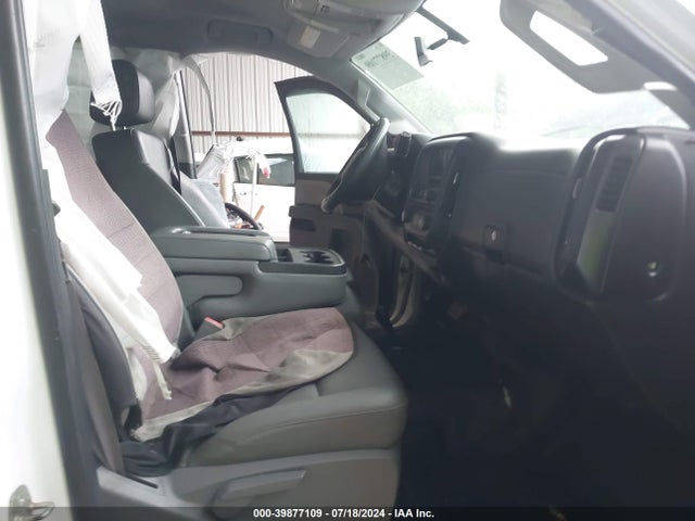 1GC2KUEGXFZ106699 Chevrolet Silverado 2500hd Wt