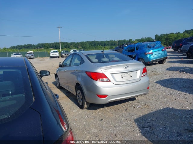 Hyundai ACCENT SE 2016 KMHCT4AE8GU046213 Image 3