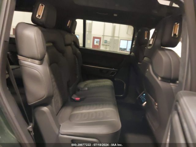 7PDSGABA6PN016211 Rivian R1s Adventure