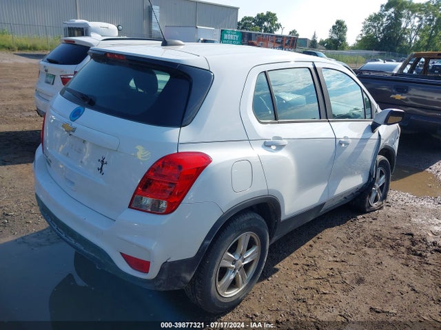 Chevrolet TRAX LS 2017 KL7CJNSB0HB253029 Image 4