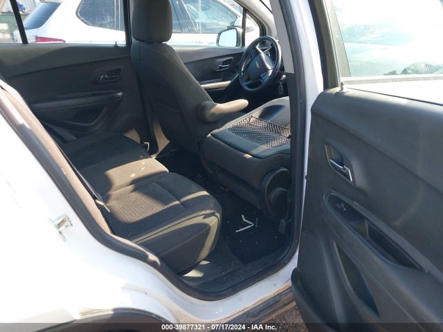 Chevrolet TRAX LS 2017 KL7CJNSB0HB253029 Image 8