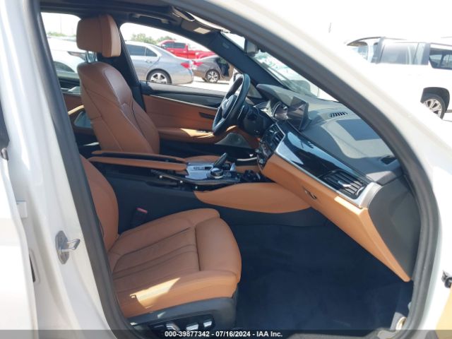 WBAJE5C30HG915407 BMW 540I