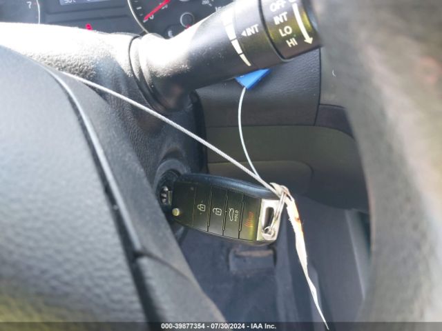 3KPFK4A7XHE064024 KIA FORTE LX