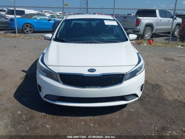 3KPFK4A7XHE064024 KIA FORTE LX