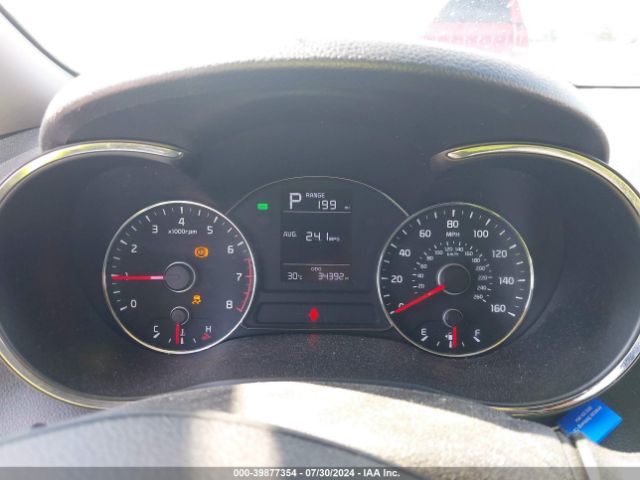 3KPFK4A7XHE064024 KIA FORTE LX
