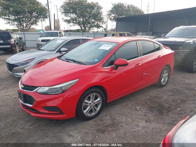 Chevrolet Cruze Lt Auto 2018 1G1BE5SM1J7247486 Image 2