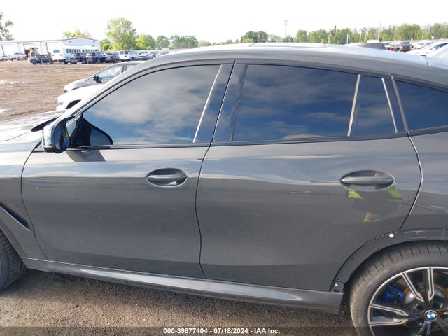BMW X6 M60i 2024 5UX43EX02R9T49261 Image 14