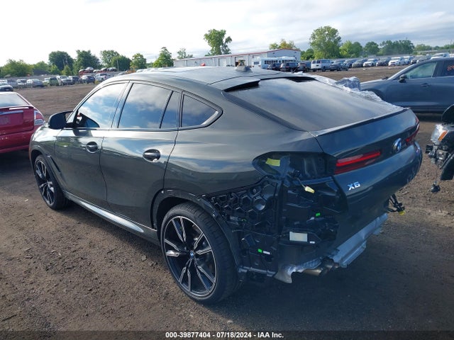 BMW X6 M60i 2024 5UX43EX02R9T49261 Image 3