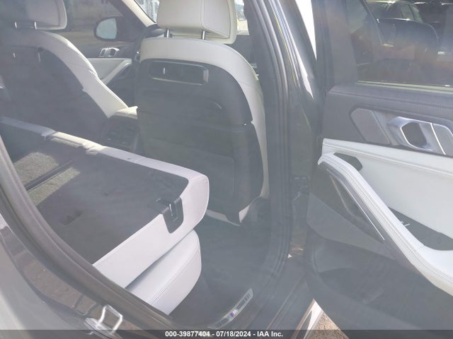 BMW X6 M60i 2024 5UX43EX02R9T49261 Image 8