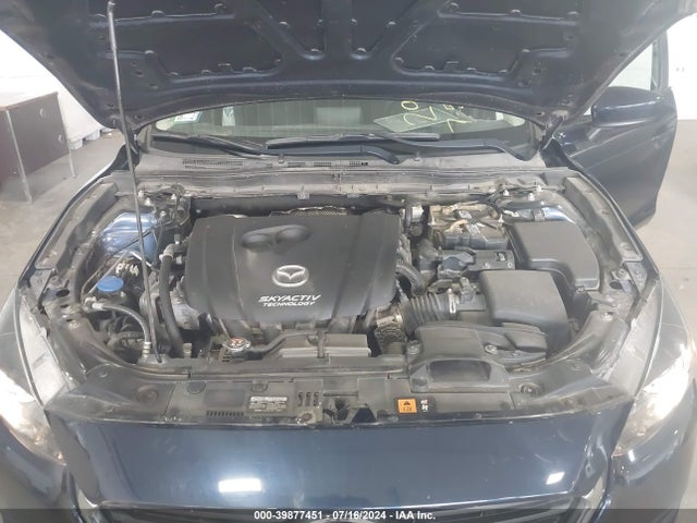 3MZBN1U72JM264324 Mazda Mazda3 Sport