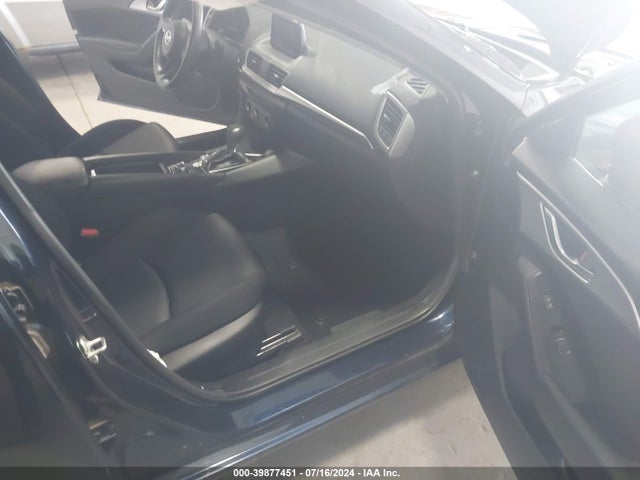 3MZBN1U72JM264324 Mazda Mazda3 Sport